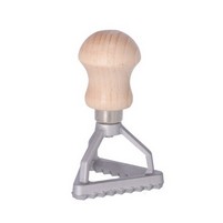 STAMPA RAVIOLI TRIANG.CM.5,4