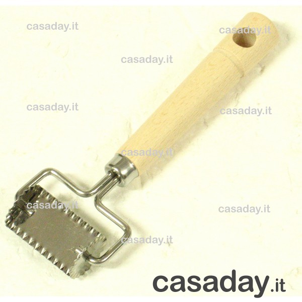STAMPA RAVIOLI FESTONATO M-LEGNO CM.4 STAMPA RAVIOLI FESTONATO M-LEGNO CM.4